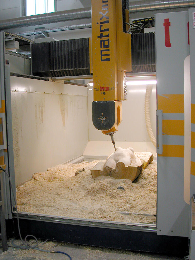 Torso aus Holz – vom 3D-Scan zur Skulptur – Traumobjekte