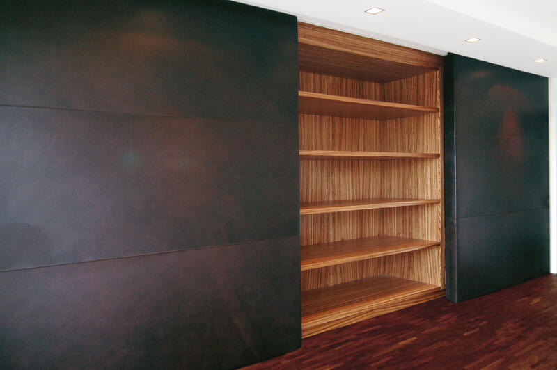 Einbauschrank mit Lederfronten & Zebrano – Traumobjekte