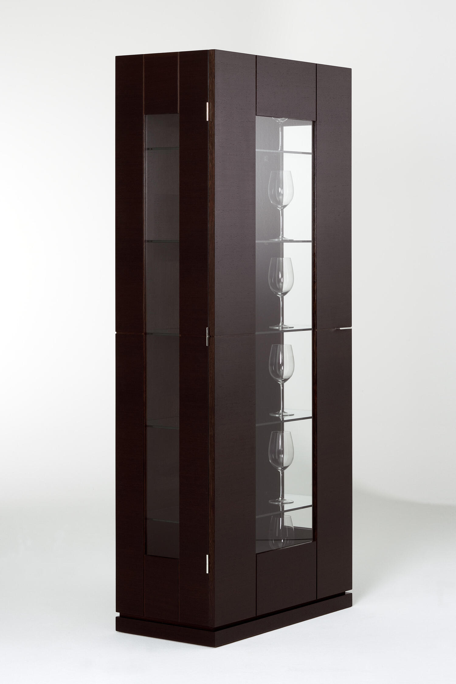 Vitrine aus Wengé für Gläser und Karaffen – Traumobjekte