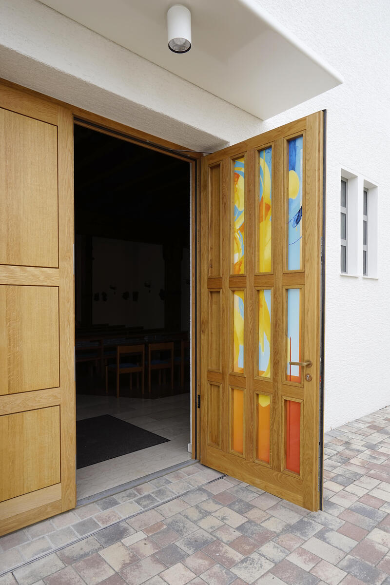Kirchenportal St. Johannes, Korntal – Traumobjekte