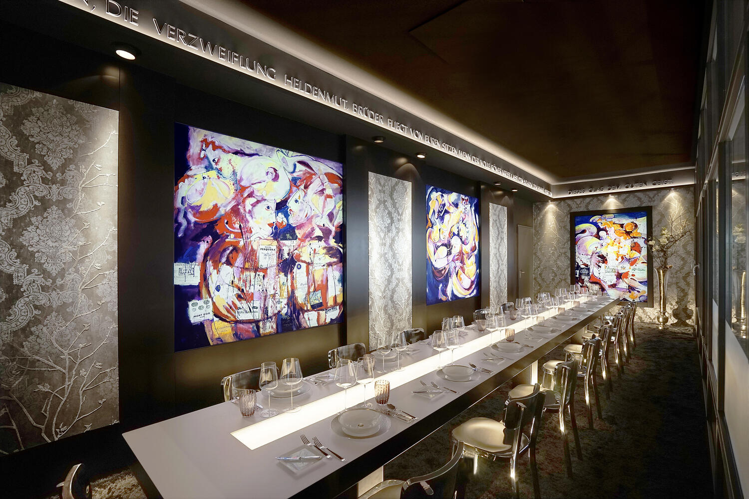 VIP-Lounge einer Stuttgarter Weinhandlung – Traumobjekte