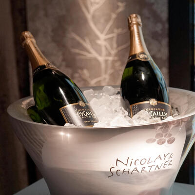 VIP-Lounge einer Stuttgarter Weinhandlung